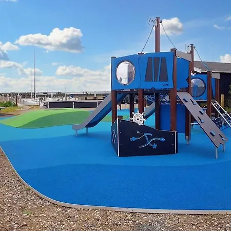 Beach/marina House Norreby (Sjaelland og Oerne)
